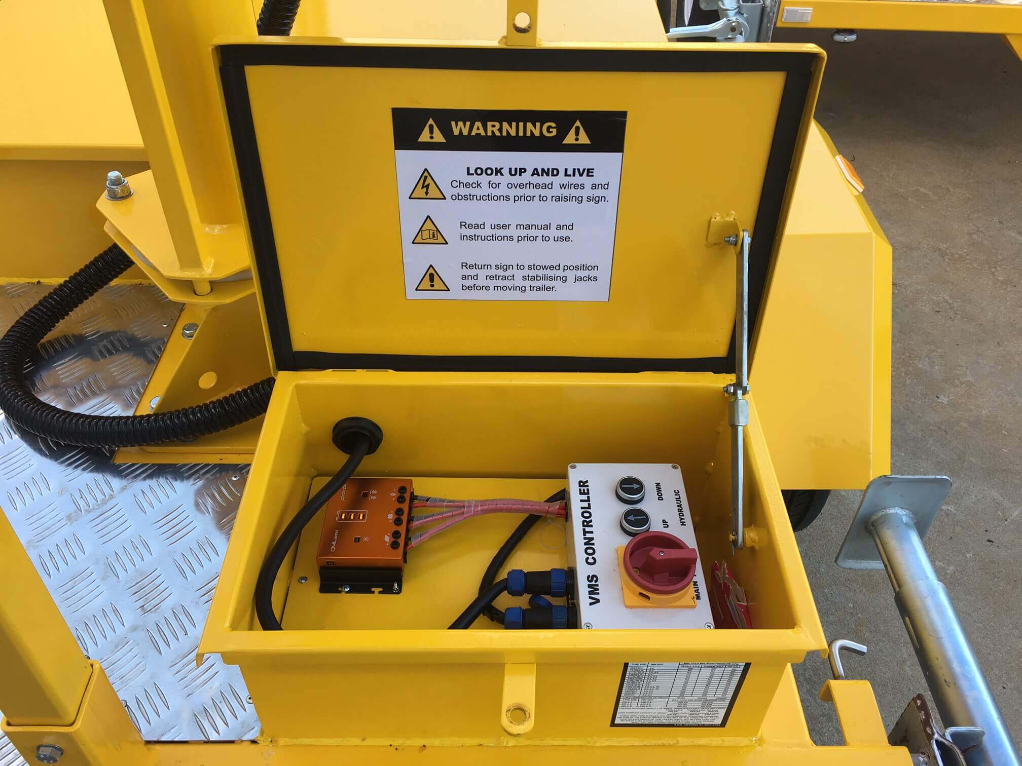 A+ VMS Trailer Sign Features